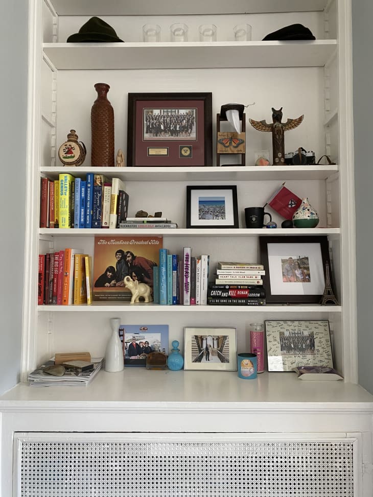 How to Decorate a Living Room Without a Coffee Table Apartment Therapy